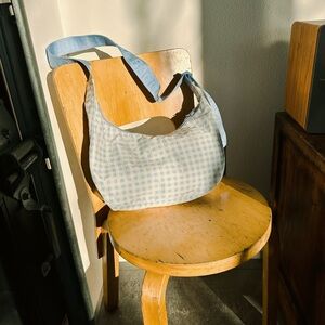 BAGGU NWT Medium Nylon Crescent Bag in Light Gingham Blue